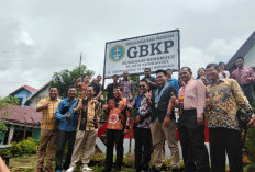 Aksi Tanam 1.000 Pohon Buah di Bengkulu: Wali Kota Turun Tangan Dukung Gerakan Hijau