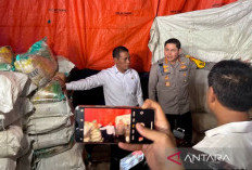 Mentan Sidak Dugaan Pengoplosan Beras SPHP di Jakarta, Harga Naik dari Rp12.500 Jadi Rp17.000 per Kg