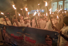 Ratusan Obor Meriahkan Malam Takbiran di Bengkulu, Pemkot Hidupkan Tradisi Religius