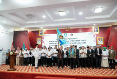 PWI Bengkulu Dilantik, Ketum PWI Pusat Minta Wartawan Tak Kalah dengan AI