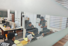 BREAKINGNEWS: Polda Bengkulu Geledah Kantor BKAD dan RSKJ Soeprapto, Sejumlah Ruangan Diperiksa