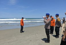 Pantai Panjang Bengkulu Dijaga Ketat Saat Lebaran, Petugas Patroli Tiap Jam Larang Pengunjung Berenang