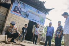 Kapolda Bengkulu Bedah Rumah ke-75 dan Lepas Tukik di Pulau Enggano