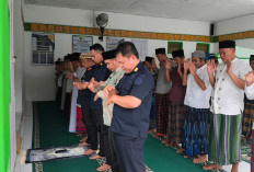 Belum Selesai Doa, Hujan Deras Turun di Rutan Manna Usai Shalat Istisqa